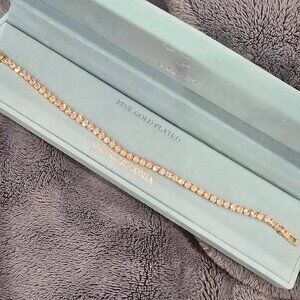 Diamond tennis bracelet